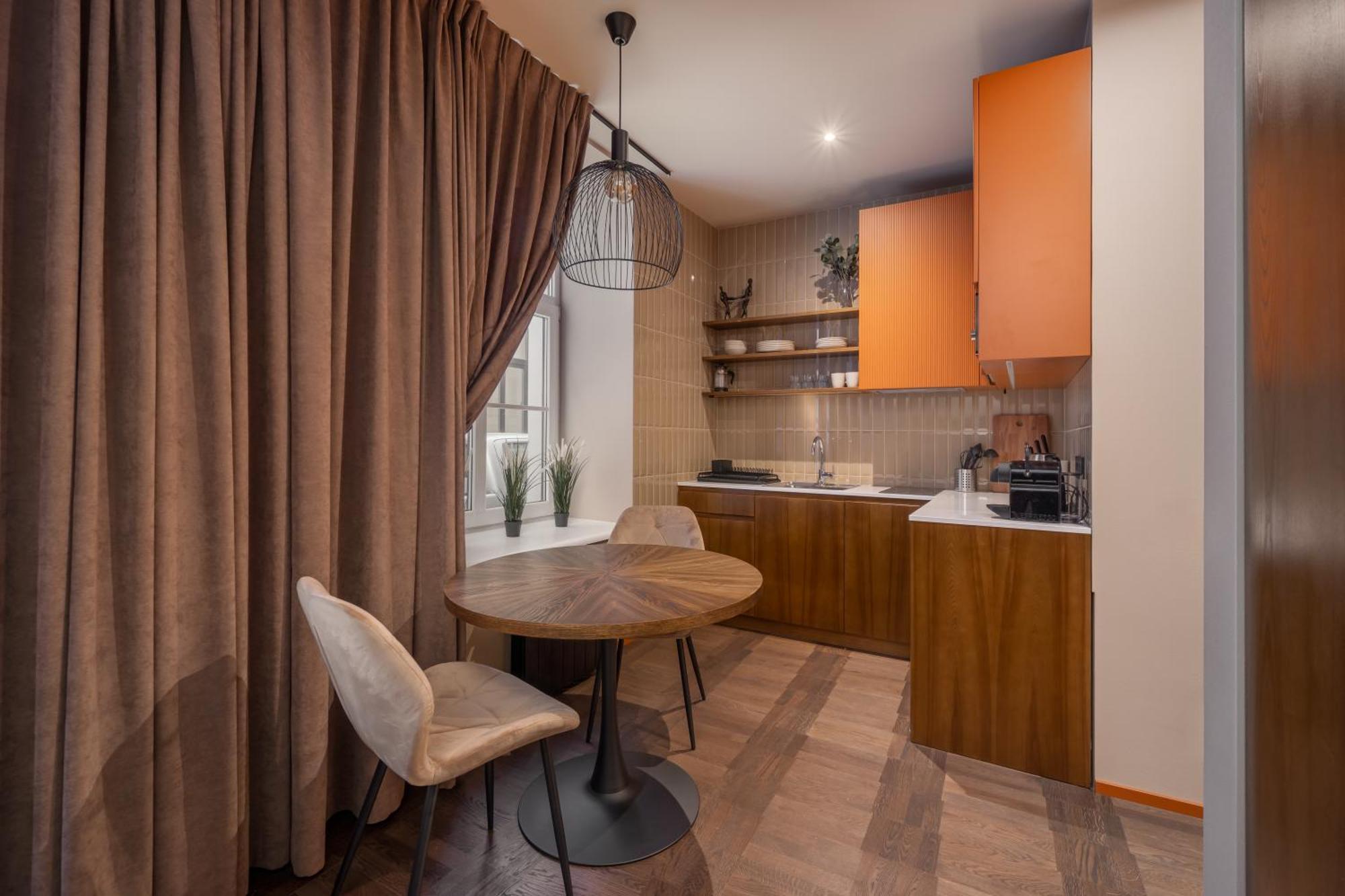 Stylish Old Town Apartment On Mucenieku Street Riga Extérieur photo
